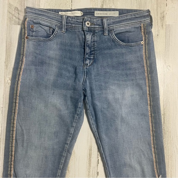 Pilcro Anthropologie Side Stripe Mid-Rise Slim Boyfriend Jeans sz 27 Distressed - Picture 5 of 12